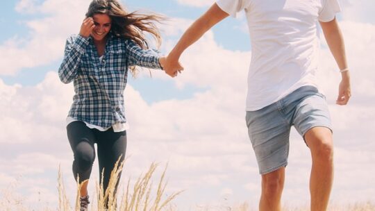 Sammen under stjernerne: Guide til den perfekte telttur for par